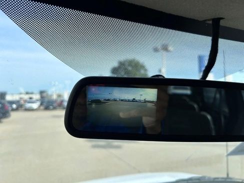 Used 2022 Chevrolet Express 3500 LS image 18