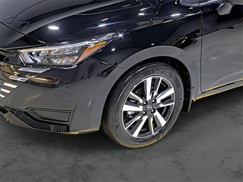 Used 2025 Nissan Versa SV w/ Trunk Package FWD image 7