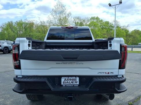 New 2026 GMC Sierra 2500 AT4X AWD/4WD image 30