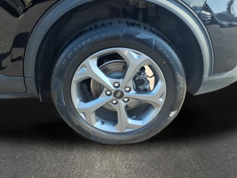 Used 2025 Ford Escape ST-Line Select AWD/4WD image 9