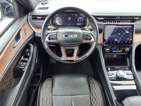 Certified 2023 Jeep Grand Cherokee L Summit AWD/4WD image 27