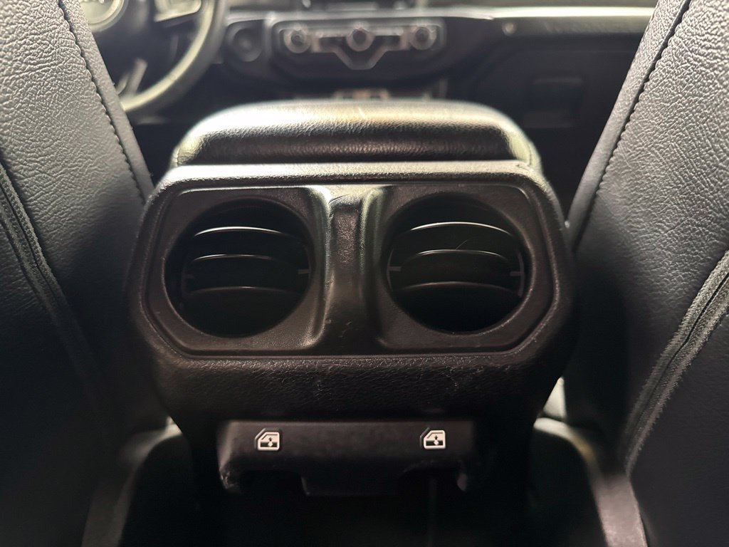 Used 2018 Jeep Wrangler Unlimited Sport S AWD/4WD image 29