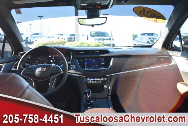 Used 2026 Cadillac XT5 Premium Luxury w/ Driver Assist Package FWD image 3