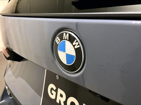 Used 2023 BMW X1 xDrive28i w/ Premium Package AWD/4WD image 32