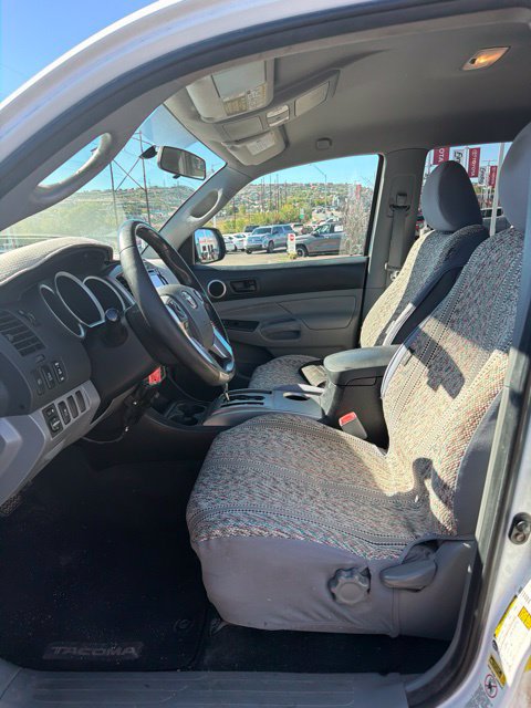 Used 2015 Toyota Tacoma PreRunner w/ TRD Off-Road Package RWD image 15