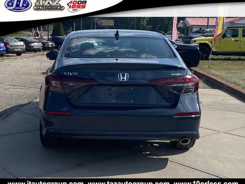 Used 2025 Honda Civic Sport image 6