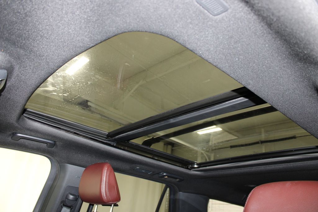 Used 2024 Ford Expedition Limited AWD/4WD image 18