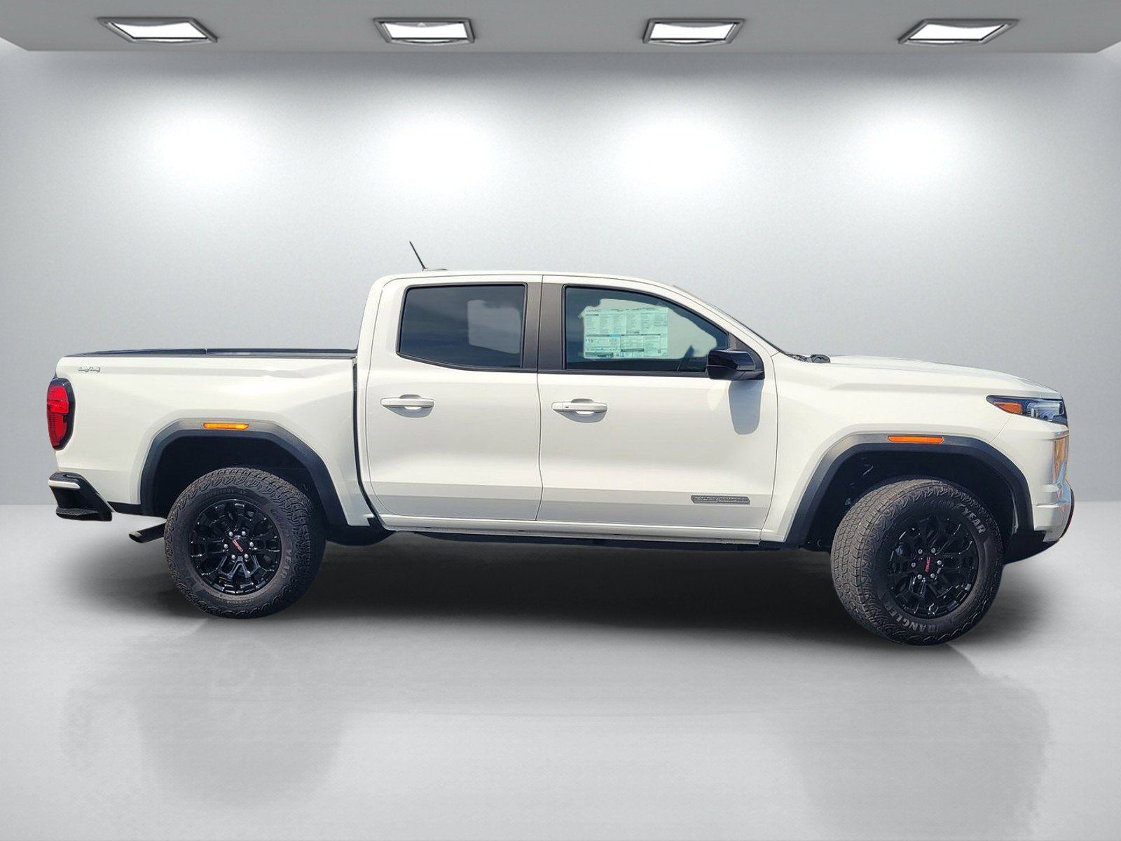 Used 2026 GMC Canyon Elevation w/ Convenience Package AWD/4WD image 3
