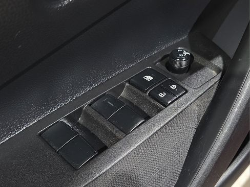 Certified 2025 Toyota Corolla LE FWD image 18