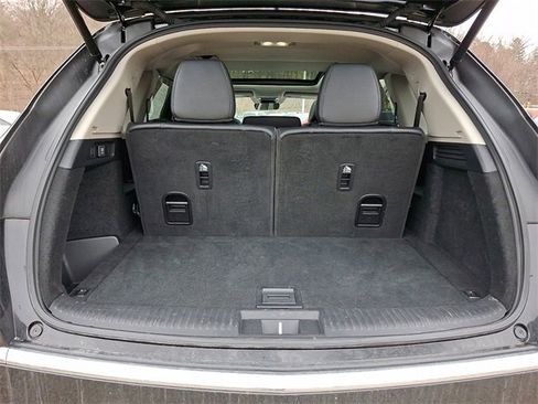 Used 2023 Acura MDX SH-AWD image 28