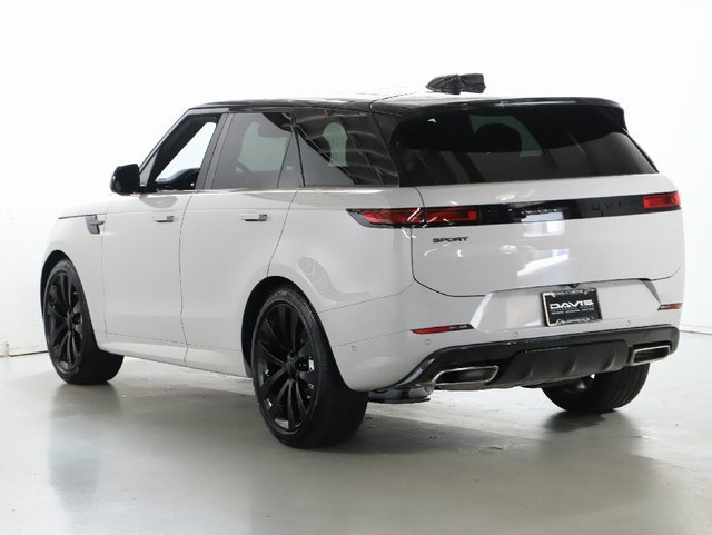 Certified 2026 Land Rover Range Rover Sport Dynamic SE AWD/4WD image 5