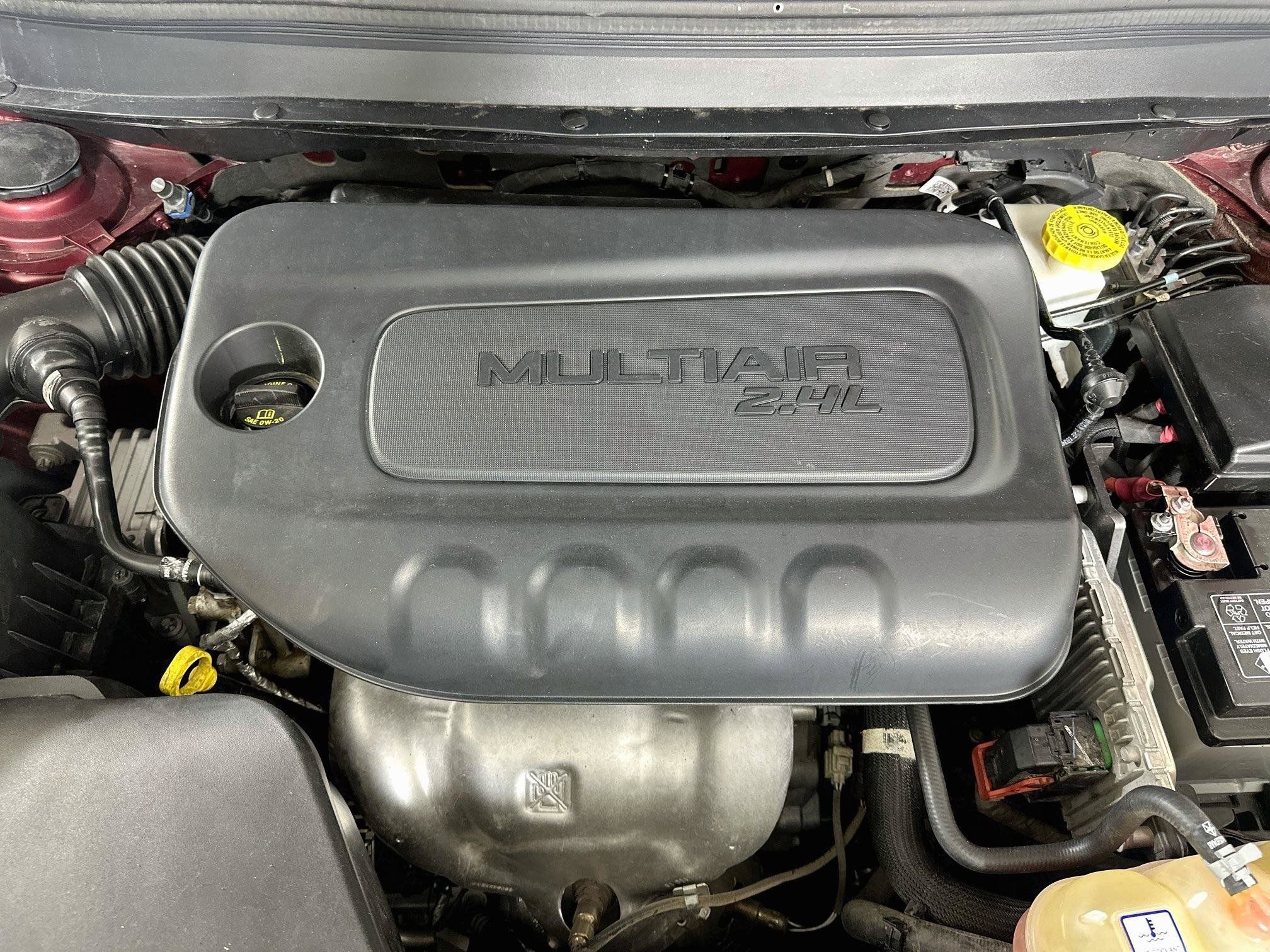 Used 2019 Jeep Cherokee Latitude w/ Popular Appearance Group FWD image 31