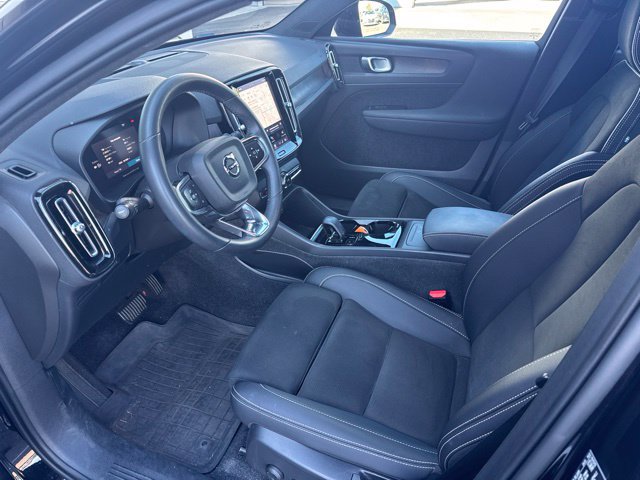 Used 2023 Volvo C40 P8 Recharge Plus w/ Climate Package AWD/4WD image 11