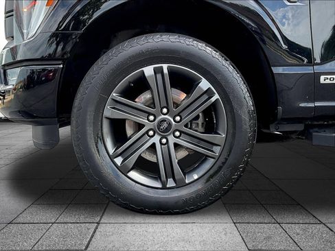 Used 2022 Ford F150 Lariat w/ Equipment Group 502A High AWD/4WD image 36