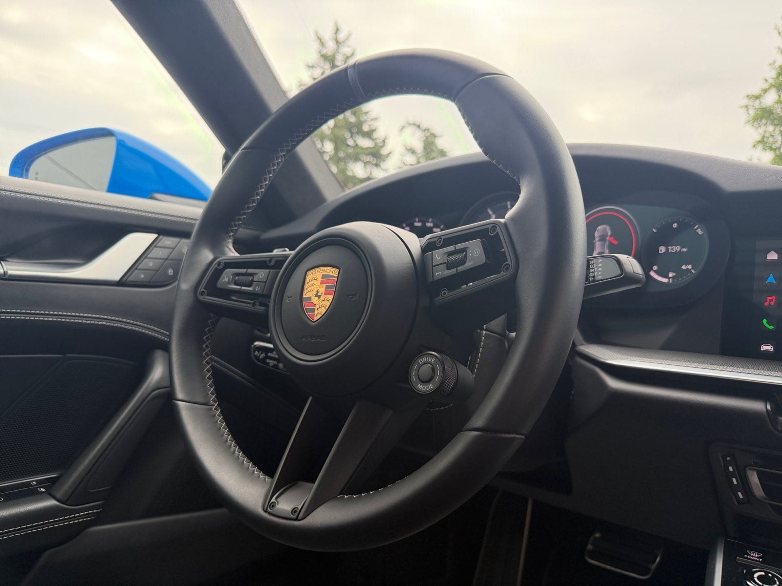Certified 2022 Porsche 911 Turbo AWD/4WD image 23