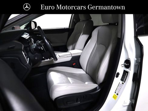 Used 2022 Lexus RX 450h AWD w/ Premium Package image 38
