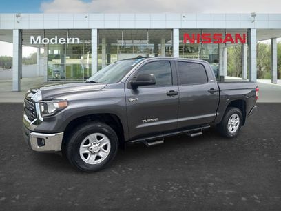 Used 2020 Toyota Tundra SR5 w/ SR5 Convenience Package