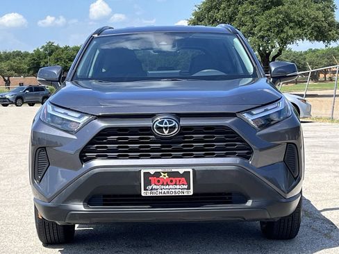 Used 2024 Toyota RAV4 XLE FWD image 7