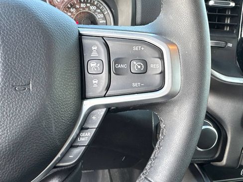 Used 2025 RAM 1500 Big Horn AWD/4WD image 23