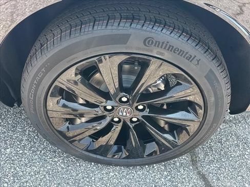 New 2026 Buick Envista Sport Touring w/ Convenience I Package FWD image 17