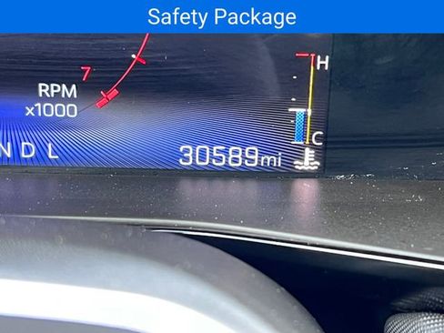 Certified 2023 Chevrolet Colorado Z71 w/ Z71 Convenience Package 2 AWD/4WD image 9