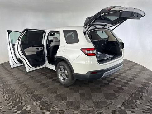 Used 2023 Honda Pilot EX-L image 16