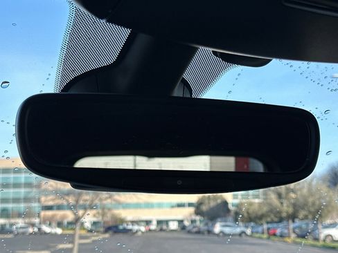 Used 2019 Jeep Grand Cherokee Laredo image 24