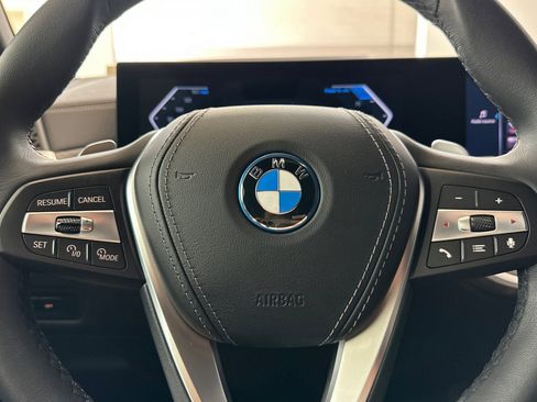 Certified 2025 BMW X5 xDrive50e w/ Premium Package image 16