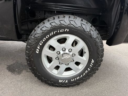 Used 2013 Chevrolet Silverado 2500 LTZ w/ LTZ Plus Package AWD/4WD image 24