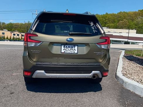 Used 2023 Subaru Forester Touring AWD/4WD image 4