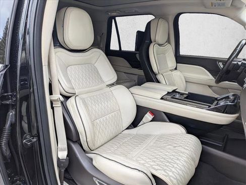 Used 2018 Lincoln Navigator L Black Label w/ Cargo Package image 23