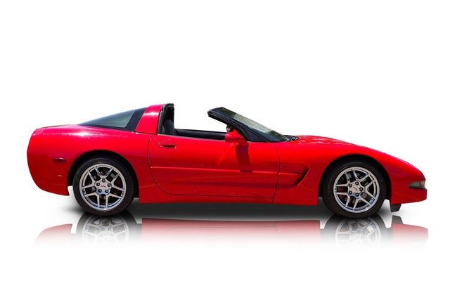 Used 1999 Chevrolet Corvette Coupe w/ Memory Pkg RWD image 2