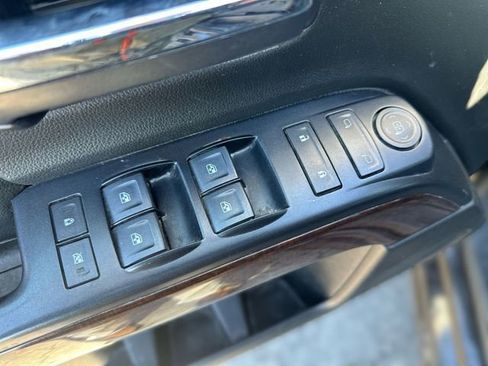 Used 2018 GMC Sierra 1500 SLE w/ SLE Value Package image 17