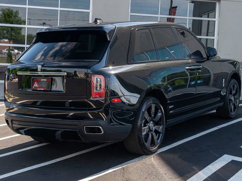 Used 2022 Rolls-Royce Cullinan w/ Technology Package AWD/4WD image 13