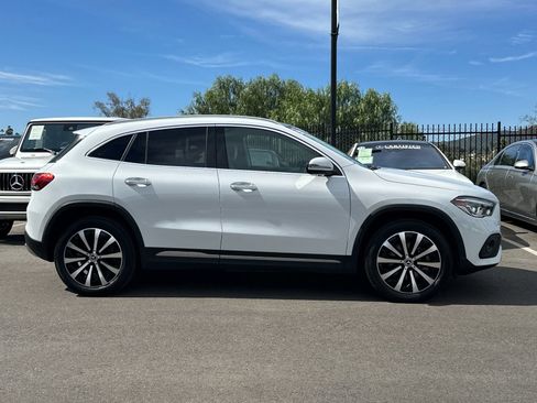 Certified 2022 Mercedes-Benz GLA 250 GLA 250 image 2