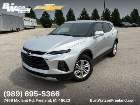Used 2022 Chevrolet Blazer LT FWD image 1