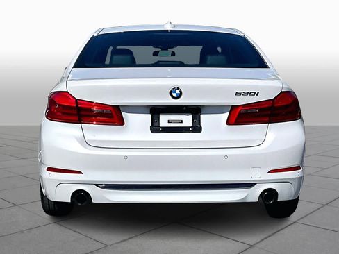 Used 2018 BMW 530i w/ Premium Package image 5