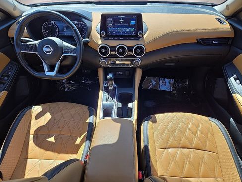 Used 2025 Nissan Sentra SV w/ SV Premium Package FWD image 16