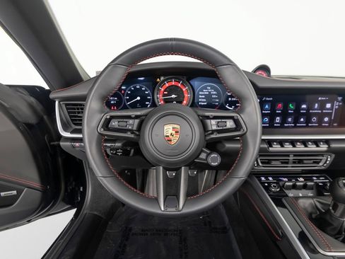 Certified 2022 Porsche 911 Carrera S RWD image 18