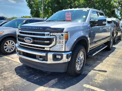 Used 2021 Ford F350 Lariat w/ Chrome Package AWD/4WD image 3