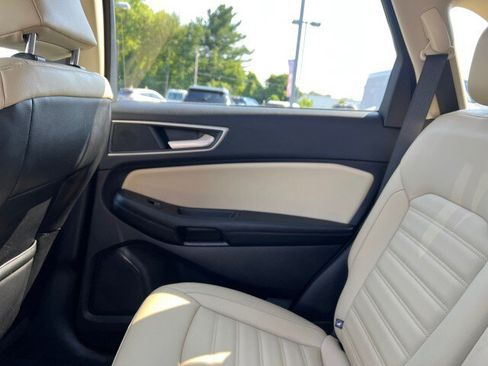 Used 2022 Ford Edge SEL w/ Convenience Package AWD/4WD image 26