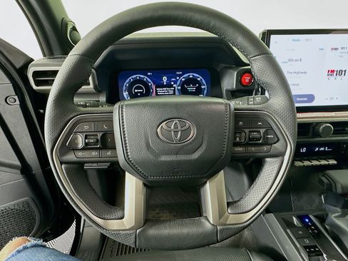 New 2026 Toyota 4Runner TRD Sport Premium AWD/4WD image 11