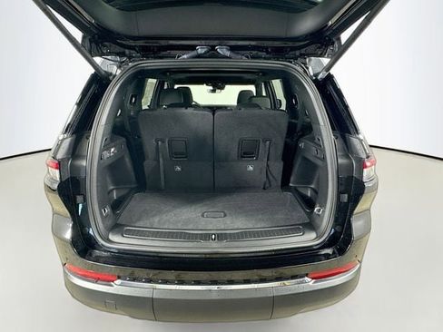 New 2025 Jeep Grand Cherokee L Laredo w/ Luxury Tech Group I image 29