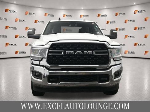 Used 2023 RAM 2500 Big Horn w/ Level 1 Equipment Group AWD/4WD image 8