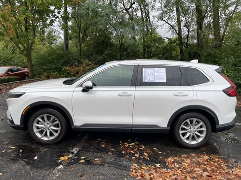 Certified 2024 Honda CR-V EX image 6
