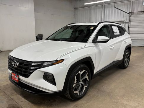 Certified 2022 Hyundai Tucson SEL w/ Convenience Package FWD image 3
