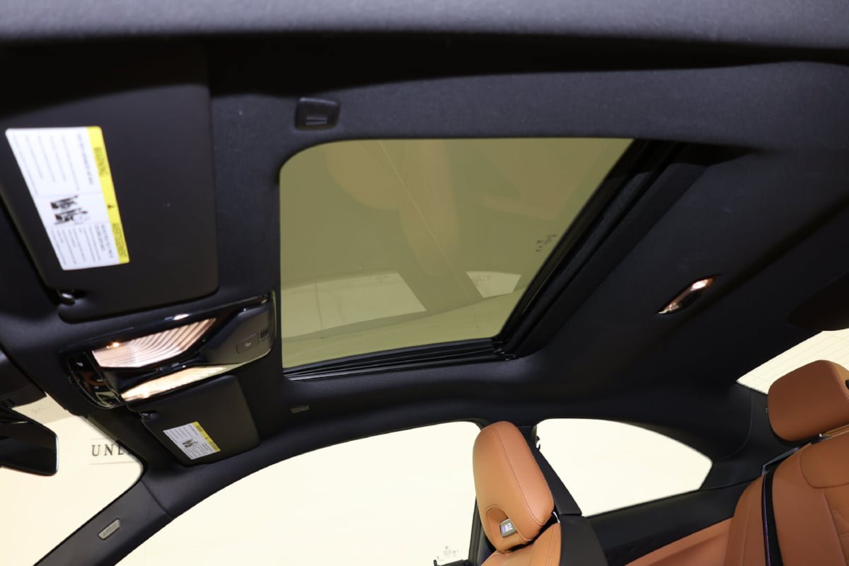 Used 2024 BMW M2 w/ Lighting Package RWD image 13