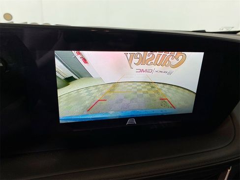 Used 2024 Buick Encore GX Avenir w/ Avenir Convenience Package image 17