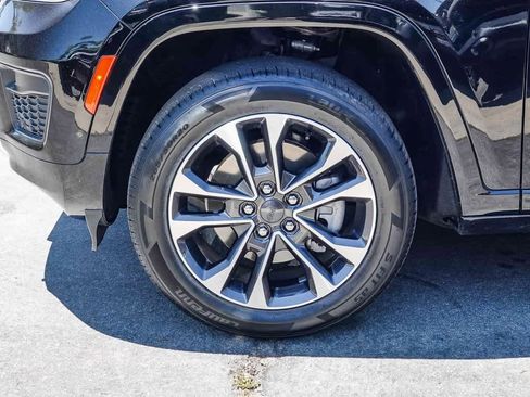 Certified 2022 Jeep Grand Cherokee L Overland w/ Luxury Tech Group IV image 10