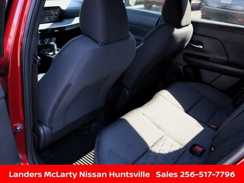 Used 2025 Nissan Kicks SR image 14